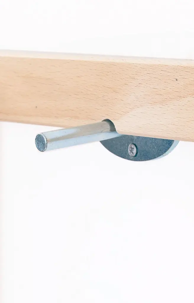 [566] Gancho cromado